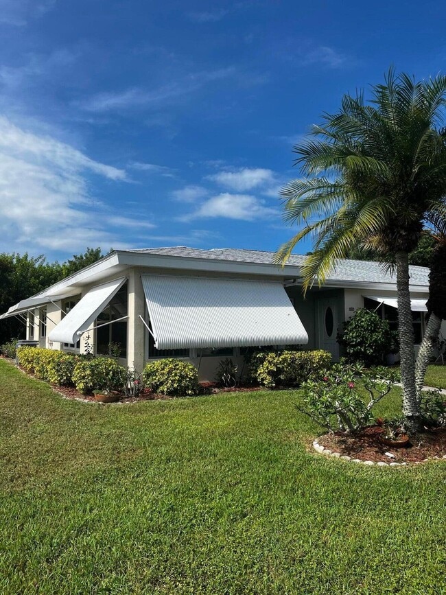 910 Savannas Point Dr in Fort Pierce, FL - Building Photo - Building Photo