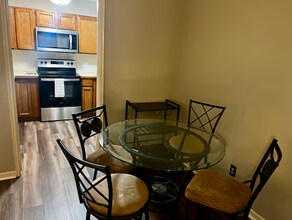 4900 Pleasant St, Unit 14 in West Des Moines, IA - Building Photo - Building Photo