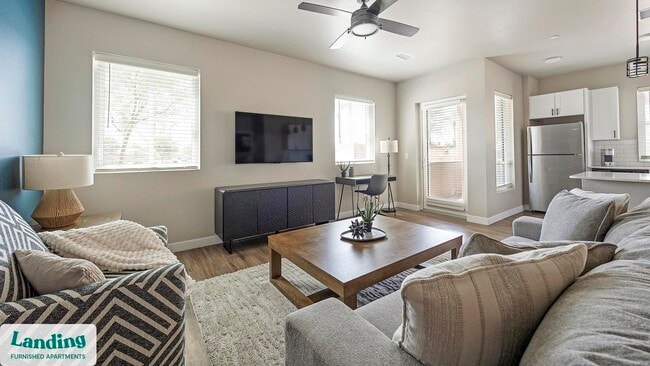 2445 Estrella Pkwy