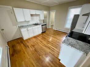 29 Bicknell St in Marlborough, MA - Building Photo - Building Photo