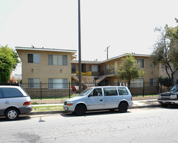 1141 S Poplar St Apartments