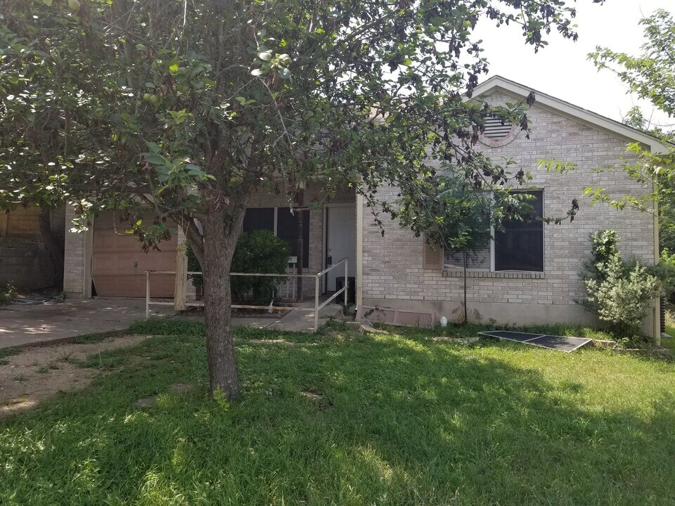 5404 Garden View Cove in Austin, TX - Building Photo