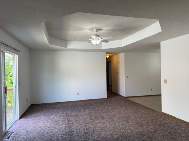 property at 1231 Vintage Ln