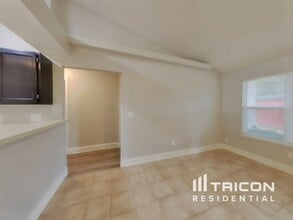 2169 Khaki Ct in Middleburg, FL - Building Photo - Building Photo