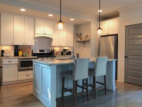 313 S 17th St in Nashville, TN - Foto de edificio - Building Photo