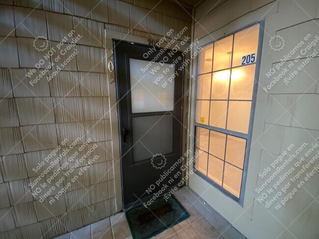 1202 Thorpe Ln in San Marcos, TX - Building Photo - Building Photo