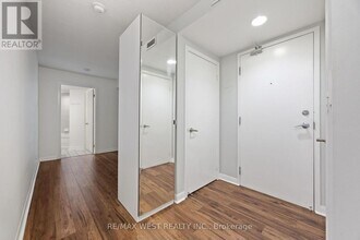 600-600 Fleet St in Toronto, ON - Building Photo - Building Photo