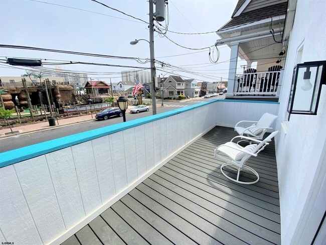 9313 Ventnor Ave in Margate City, NJ - Foto de edificio - Building Photo