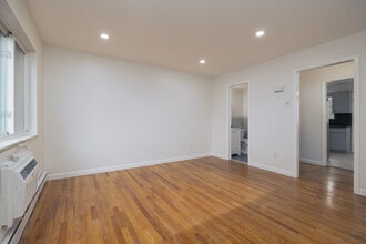 20 N Taylor Condos in Norwalk, CT - Foto de edificio - Interior Photo