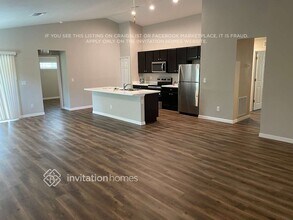 236 Albatross Rd in Rotonda West, FL - Foto de edificio - Building Photo