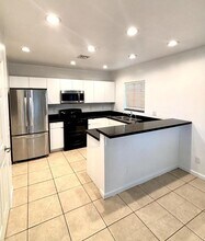 820 NW 2nd Ave in Fort Lauderdale, FL - Building Photo - Building Photo