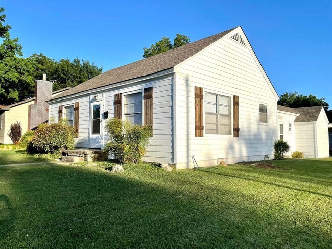 514 9th Ave NW in Ardmore, OK - Building Photo - Building Photo