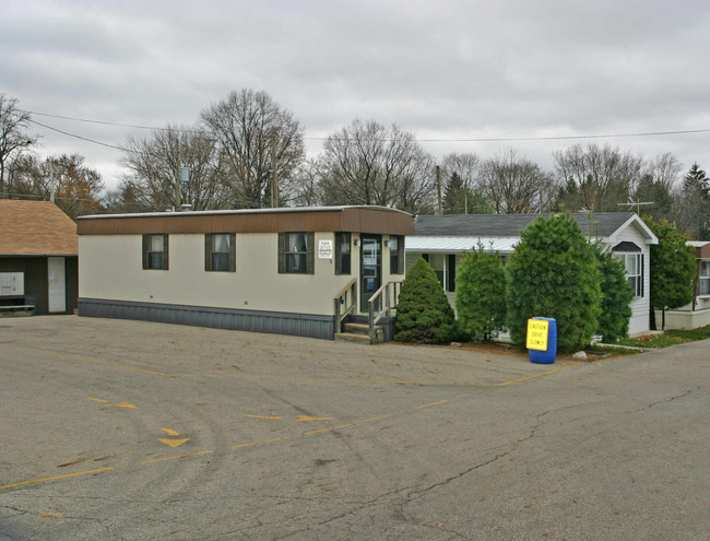 Courtyard Estates in Columbus, OH - Foto de edificio - Building Photo