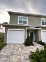 820 Paddleboard Ct in Melbourne, FL - Building Photo