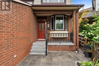 22 Fireside Crescent in Ottawa, ON - Building Photo - Building Photo