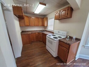 38 W Central Ave in Bangor, PA - Building Photo - Building Photo