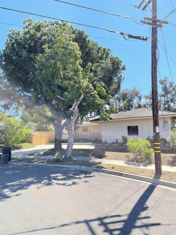 4903 Whitehaven Way in San Diego, CA - Building Photo - Building Photo