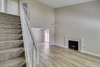 2840 Cool Water Dr in Henderson, NV - Building Photo - Building Photo