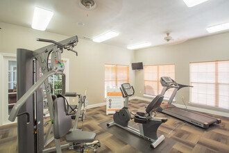 Washington Village Apartments in Wichita Falls, TX - Building Photo - Interior Photo