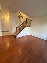 6091 Netherton St in Centreville, VA - Building Photo - Building Photo