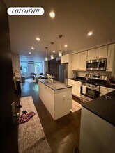 123 E 18th St in New York, NY - Building Photo - Building Photo