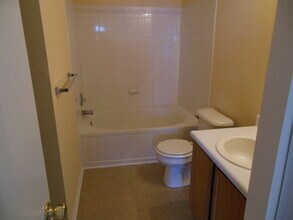 2489 Harvest Moon Dr in Greenwood, IN - Building Photo - Building Photo