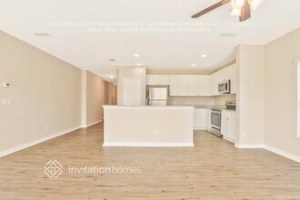2490 Addison Creek Dr in Kissimmee, FL - Building Photo - Building Photo