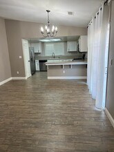 478 Molly Ct in Shafter, CA - Building Photo - Building Photo