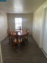 129 E 7th St in Antioch, CA - Foto de edificio - Building Photo