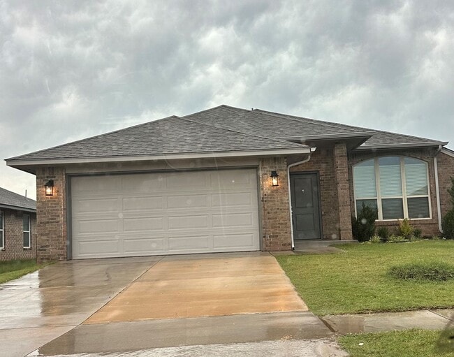 10321 SE 24th St in Midwest City, OK - Building Photo - Building Photo