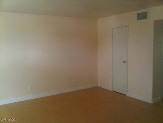 property at 5165 E Glendale Ave