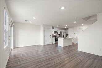 6049 Amaryllis Fls St in North Las Vegas, NV - Building Photo - Building Photo