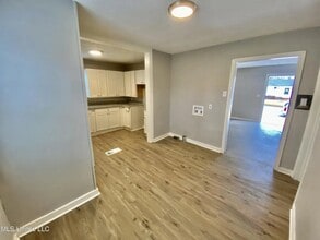 308 Josanna St, Unit 31F in Jackson, MS - Building Photo - Building Photo