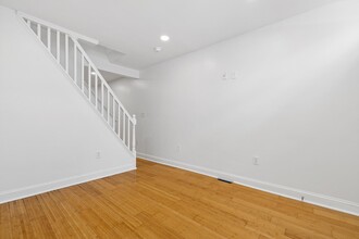 1444 Ward St in Baltimore, MD - Foto de edificio - Building Photo