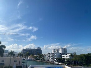 7118 Bonita Dr in Miami Beach, FL - Building Photo - Building Photo