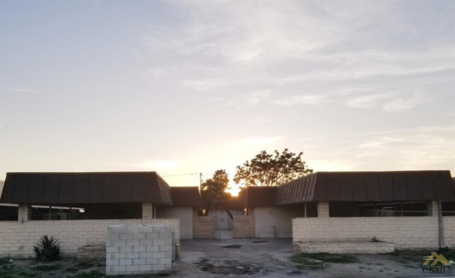 4401 Balboa Dr in Bakersfield, CA - Building Photo - Building Photo