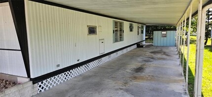 4641 Orange Blossom Dr in Zephyrhills, FL - Building Photo - Building Photo