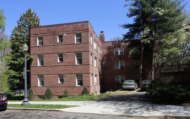 Devonshire Place Apartments in Washington, DC - Foto de edificio - Building Photo