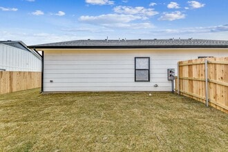 3513 W 45th St S in Wichita, KS - Building Photo - Building Photo