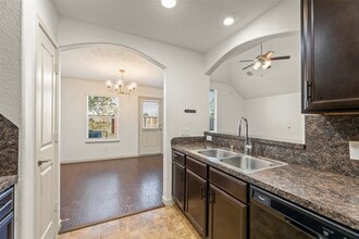 3406 Inverness Path Lane in Houston, TX - Building Photo - Building Photo