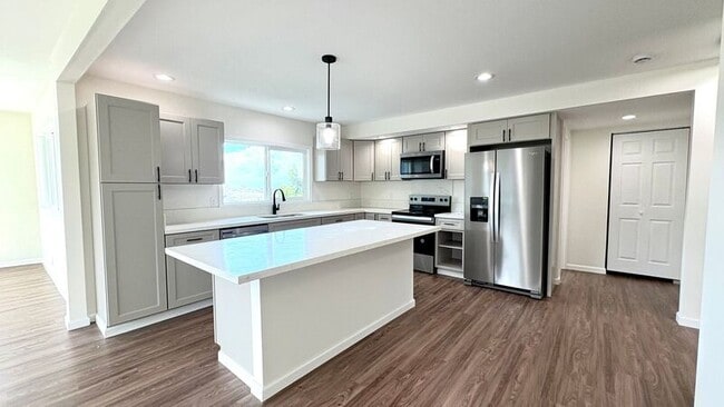 property at 1413 Ala Iolani St