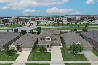 805 Beeville Ct in McKinney, TX - Building Photo - Building Photo