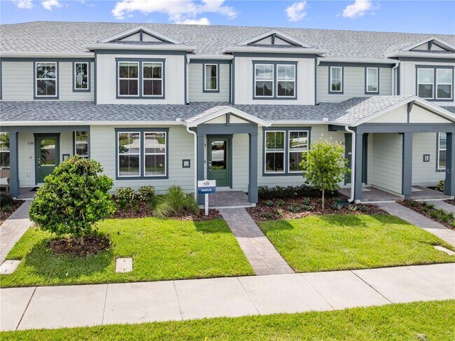 11240 Blue Bay Dr in Orlando, FL - Foto de edificio - Building Photo