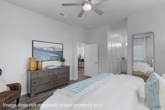 7137 Black Beaver Cir