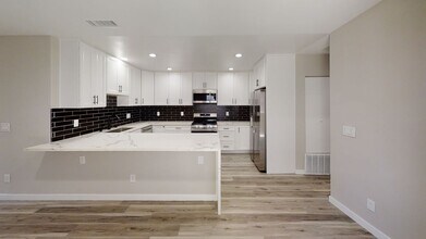 5060 55th St in San Diego, CA - Building Photo - Building Photo