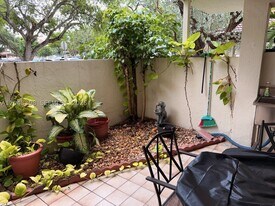 9020 SW 125th Ave in Miami, FL - Building Photo
