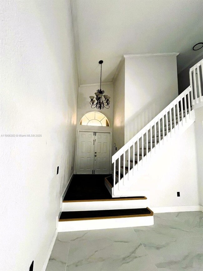 11232 NW 51st Ter in Doral, FL - Building Photo - Building Photo