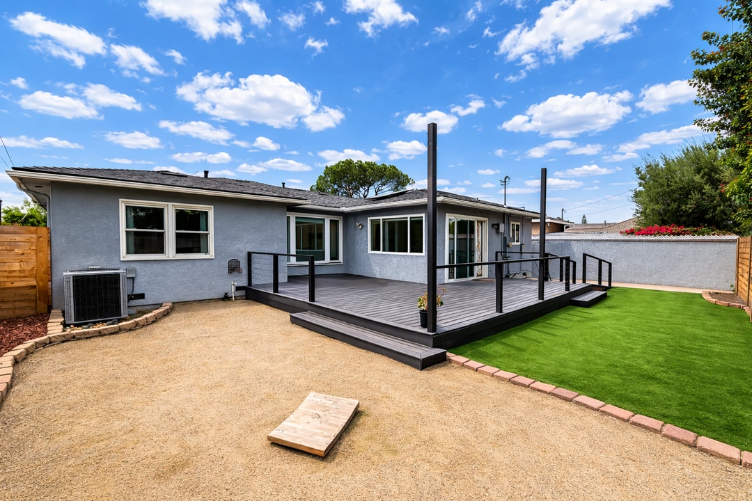 4951 Art St in San Diego, CA - Building Photo