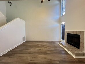 2800 Keller Springs Rd in Carrollton, TX - Building Photo - Building Photo