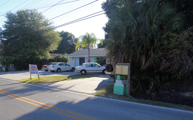 Lake Melena Way Apartments in Tampa, FL - Foto de edificio - Building Photo